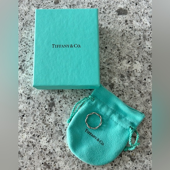 Tiffany & Co Silver Infinity Narrow Band Ring - Picture 10 of 11